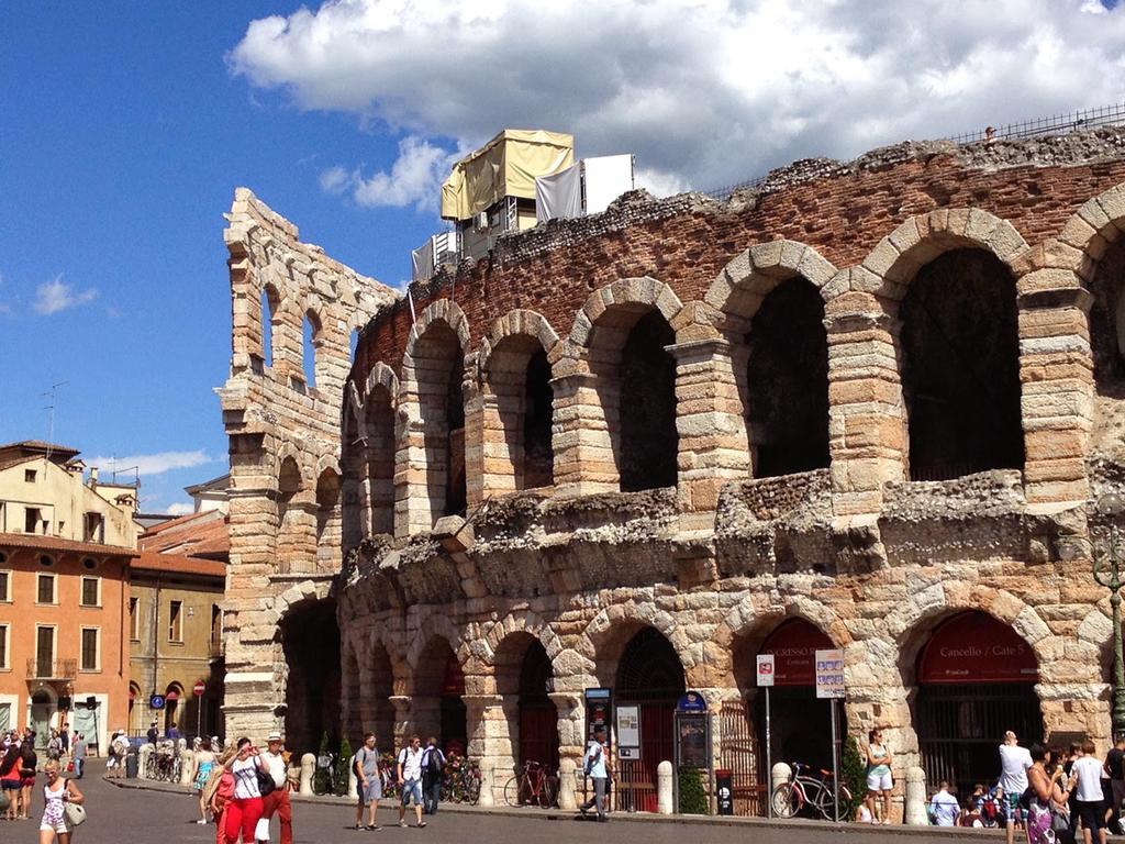 B&B Poesia Verona Exterior foto